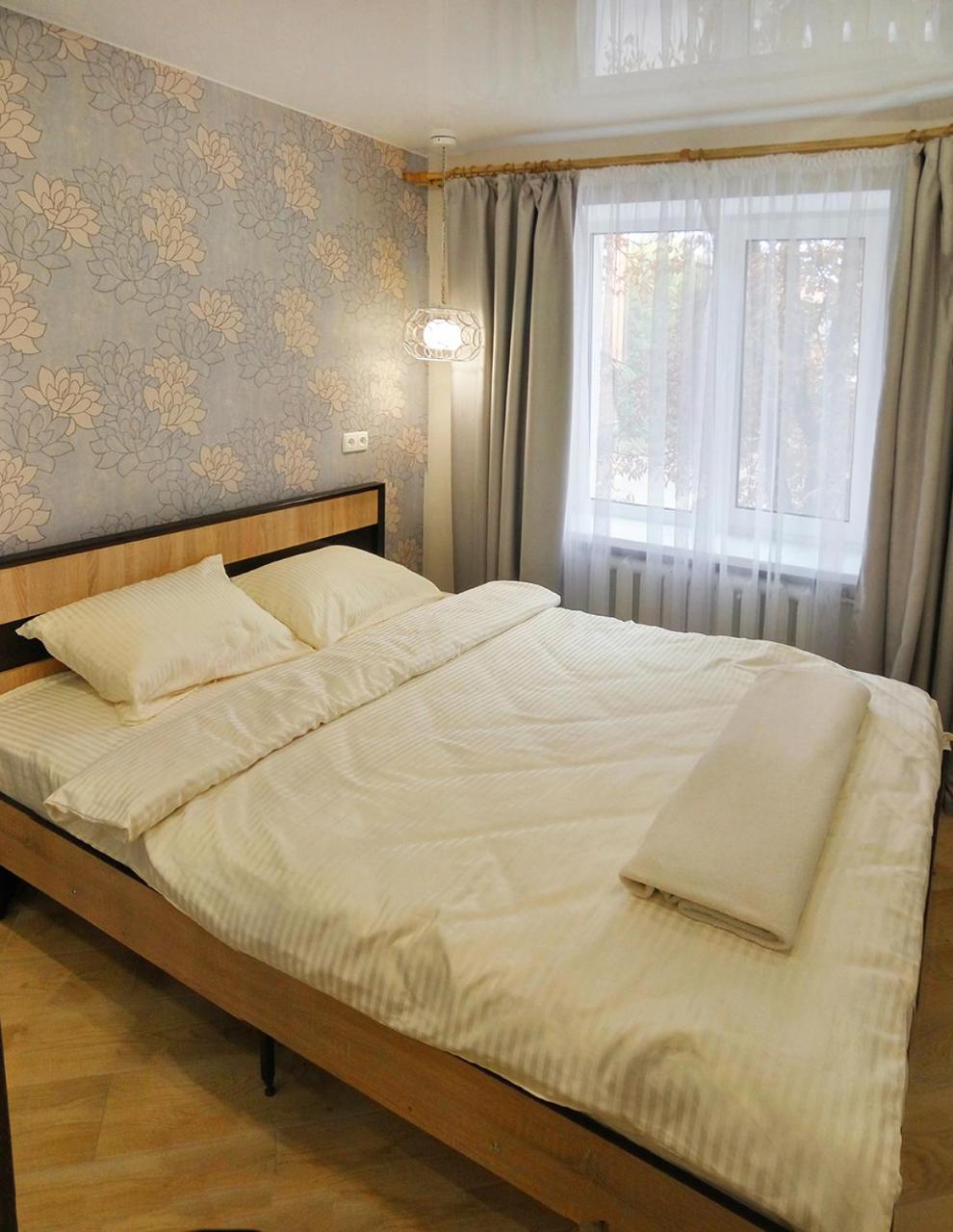 Yellow Loft Luxury Apartments With 2 Bedrooms Połtawa Zewnętrze zdjęcie